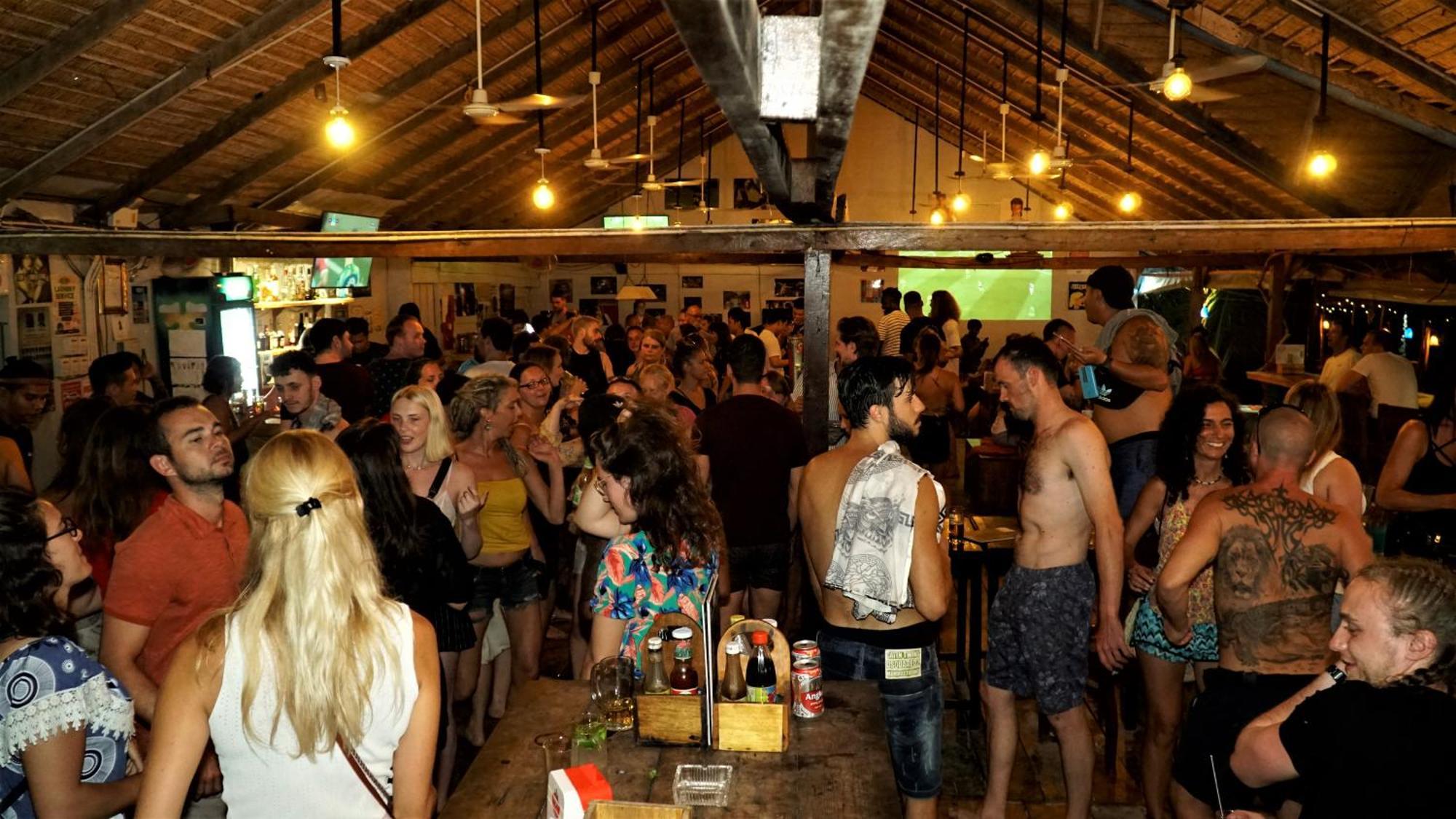 The Big Easy Koh Rong Samloem Koh Rong Sanloem Exterior foto